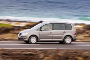 Volkswagen Touran 7 seater car hire
