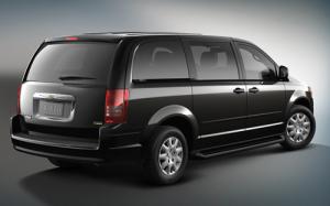 Chrysler Grand 7 seater car hire